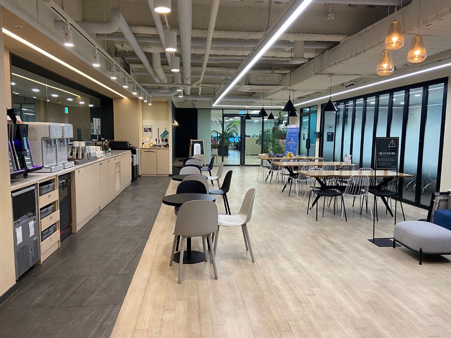 Qubit office