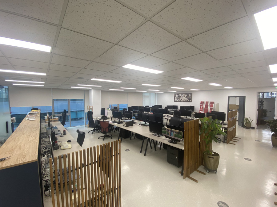 qubit_office-10-1